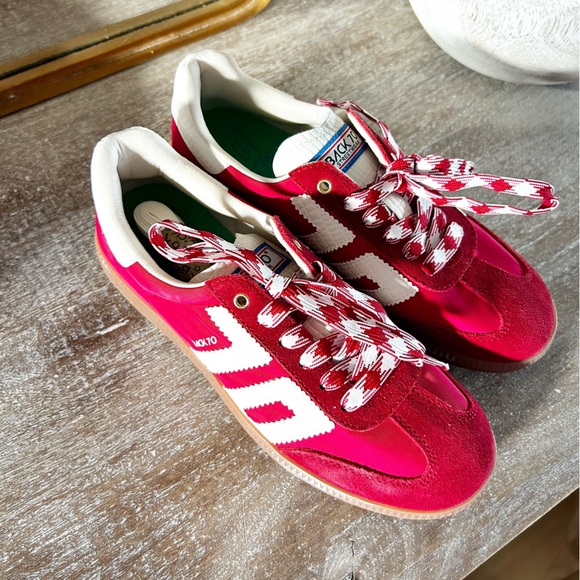 New Back 70 Ghost Sneakers Red Anthropologie - Picture 3 of 7